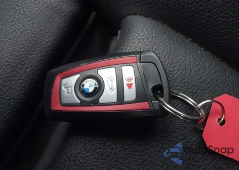 2017 BMW 340I xDrive из США, поврежденный, VIN WBA8B7G36HNU38331